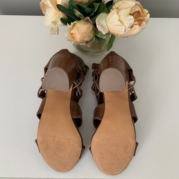Boutique By Corkys Brown Heel Shoes, Size 7 - Picture 9 of 14